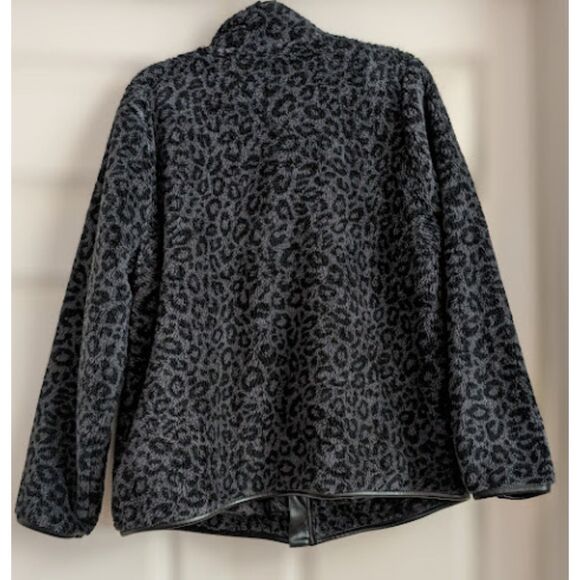 Torrid Faux Shearling Charcoal Leopard Print Grey Zip Front Jacket Size 1X 14-16 - Picture 5 of 7